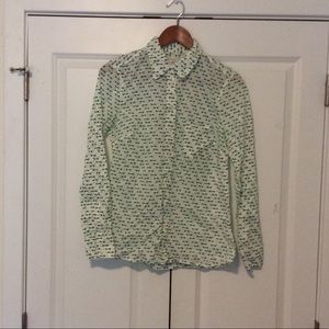 GAP Tops - Gap Long sleeve button up size small GAP Tops - Gap Long sleeve button up size small
